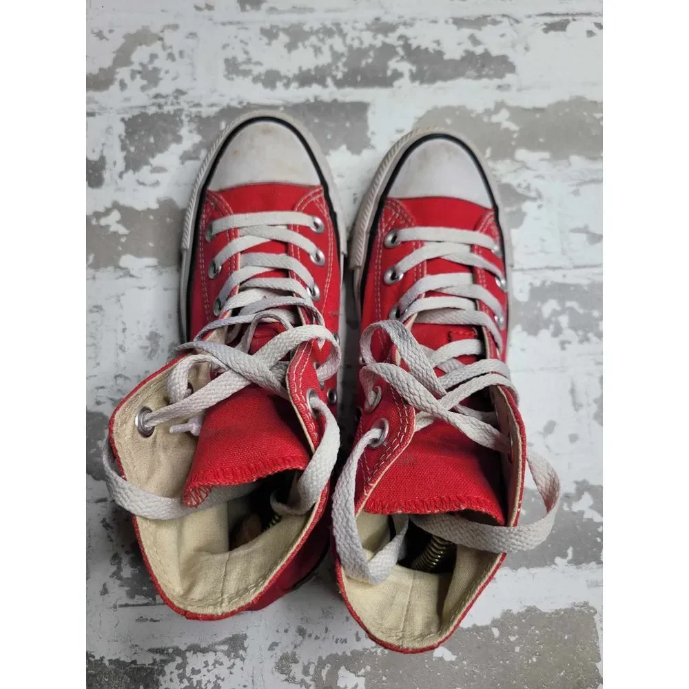 Converse Chuck Taylor All Stars Red Hi-Top Sneakers Men's 4 Women's 6 - Picture 2 of 7